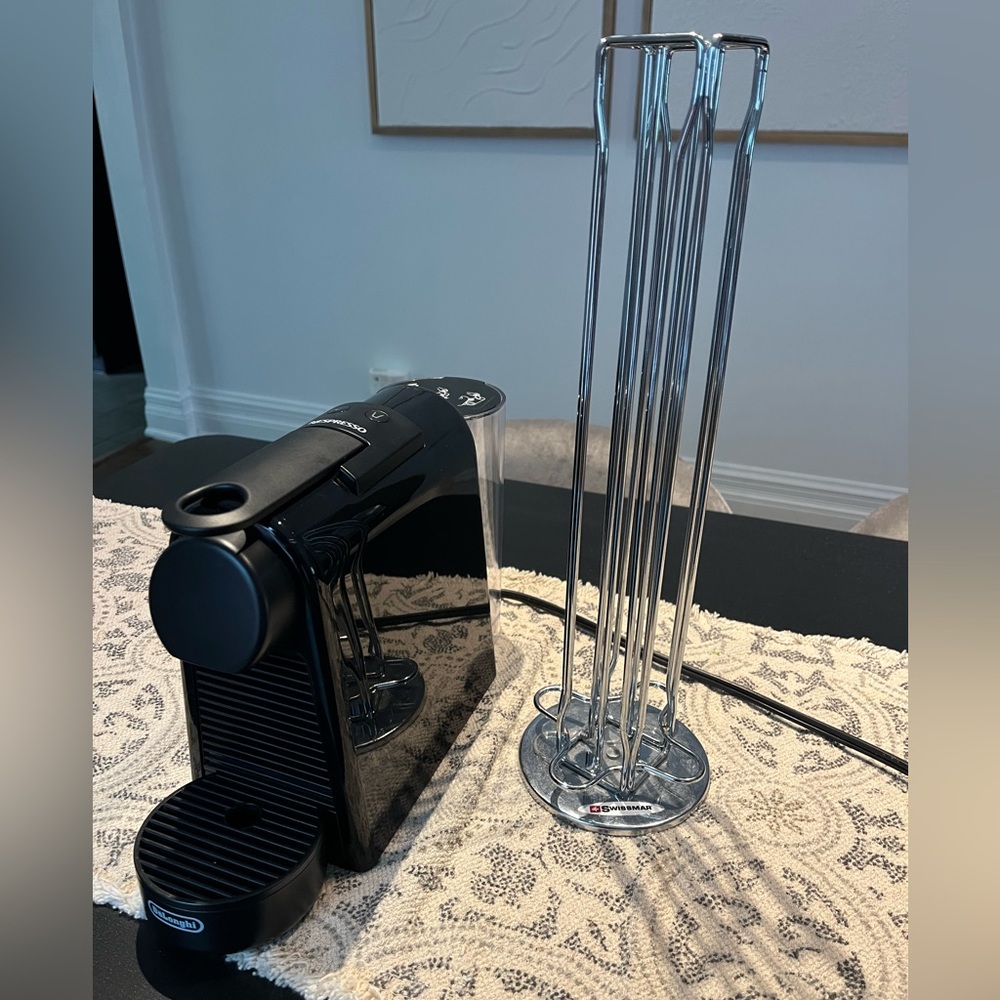 Nespresso De'Longhi Essenza Mini
